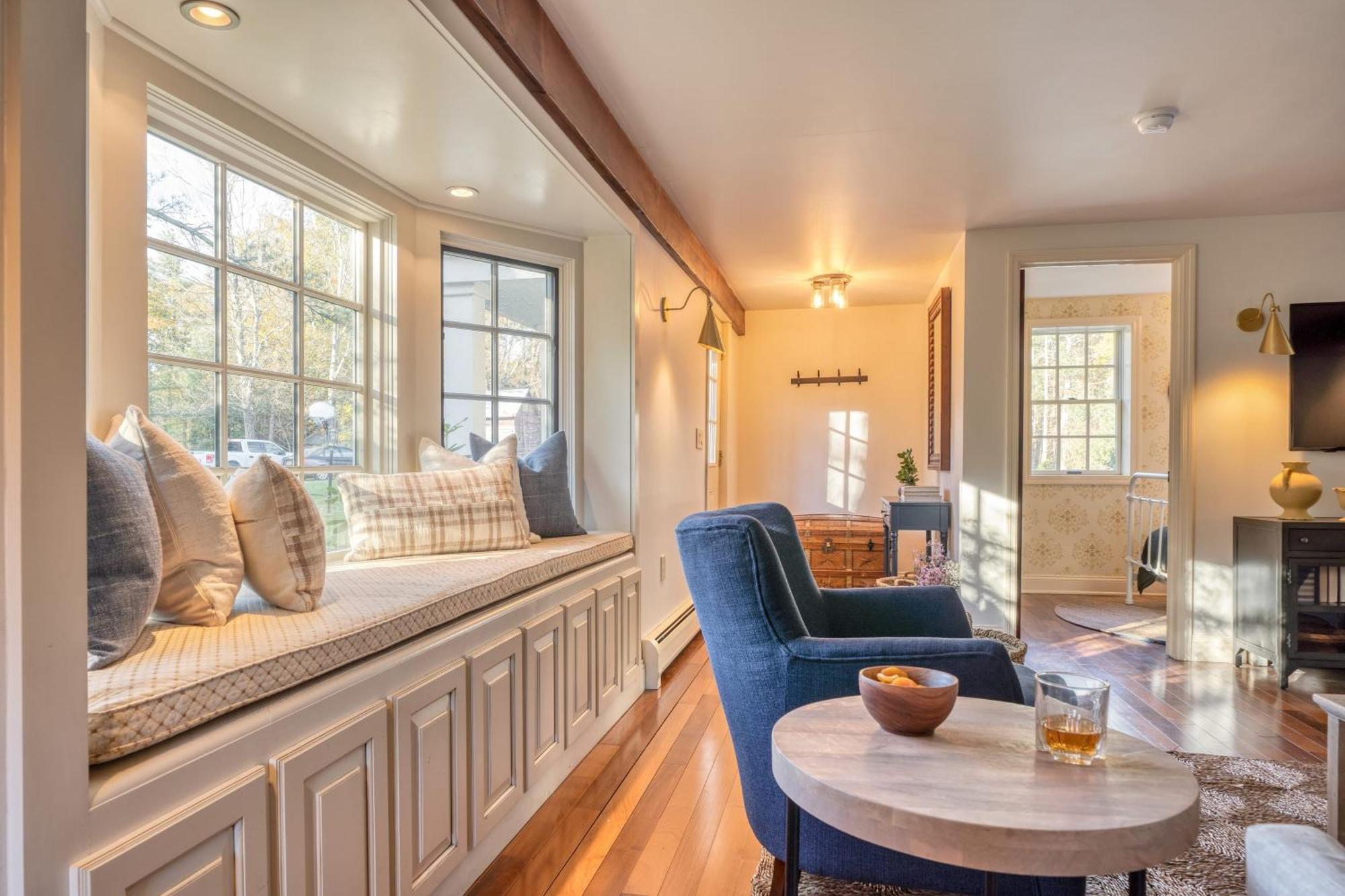 Cortland By Avantstay Charming Heritage Estate W Private Lake Pool Saugerties Exterior foto